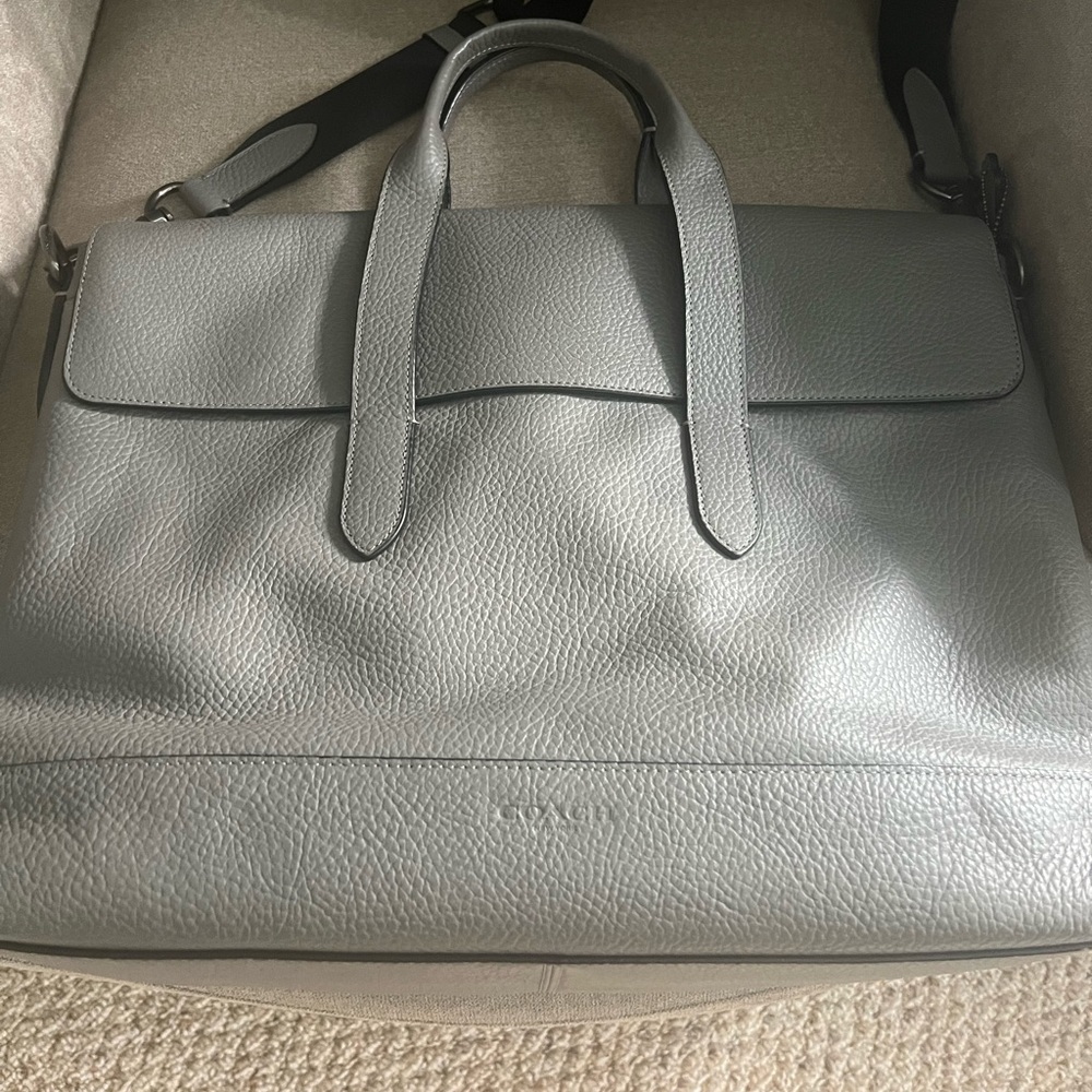 Coach Pebbled Leather Laptop Case/Tote 12 x 15 Very Good Condition